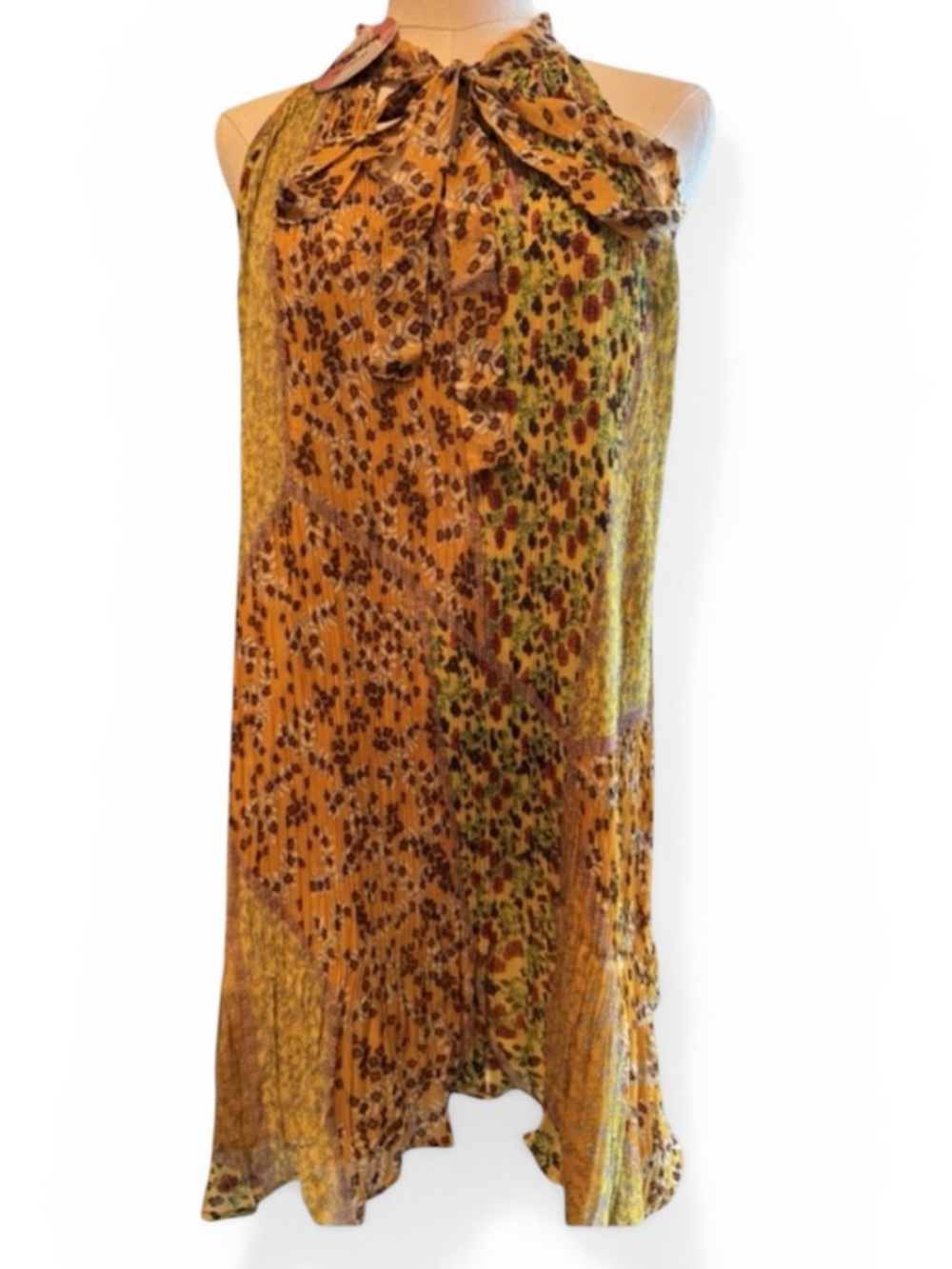 Hayden Floral Pleat Sleeveless Dress, “Honey Mix”